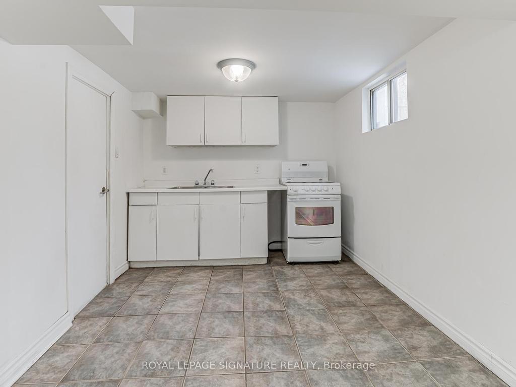 









297


Kennedy

Road,
Toronto,




ON
M1N 3P6

