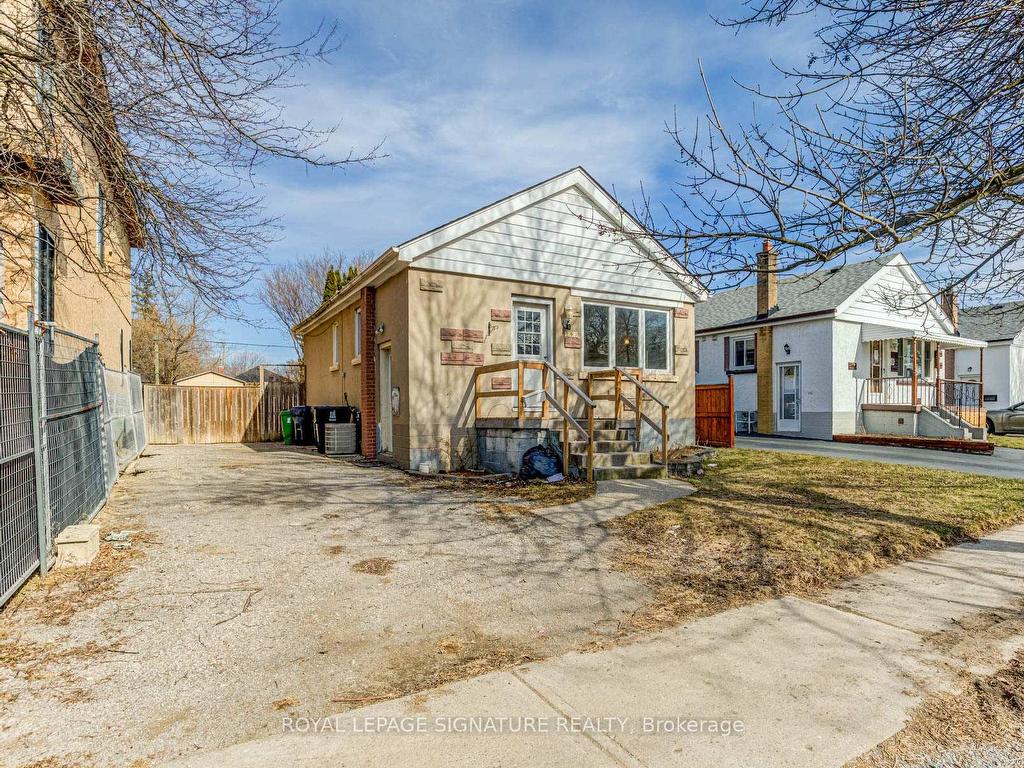 









297


Kennedy

Road,
Toronto,




ON
M1N 3P6

