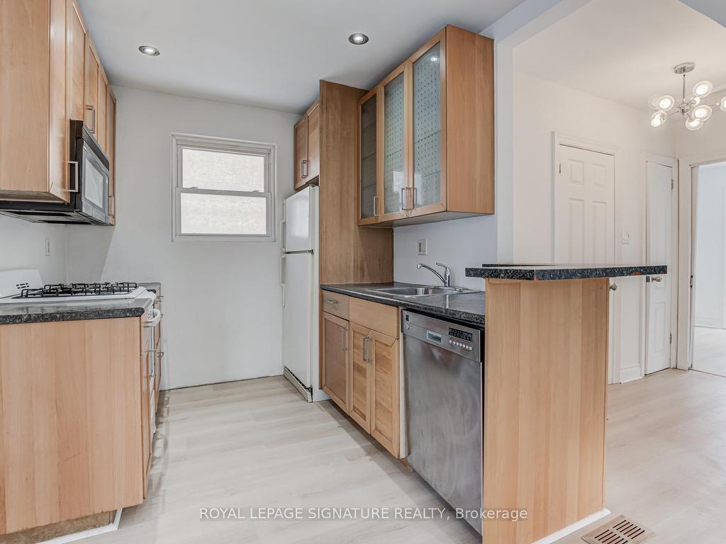 









297


Kennedy

Road,
Toronto,




ON
M1N 3P6


