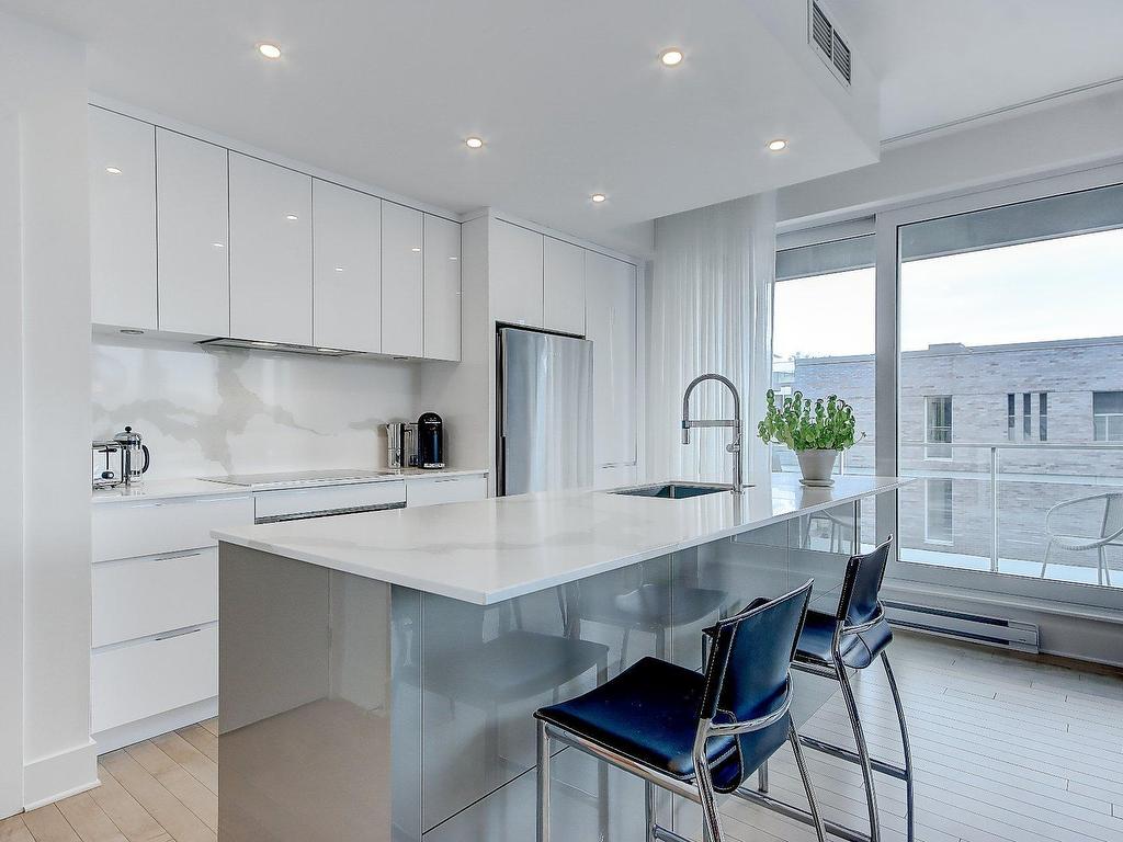 









2175


Rue St-Patrick

, 514,
Montréal (Le Sud-Ouest),




QC
H3K1B4

