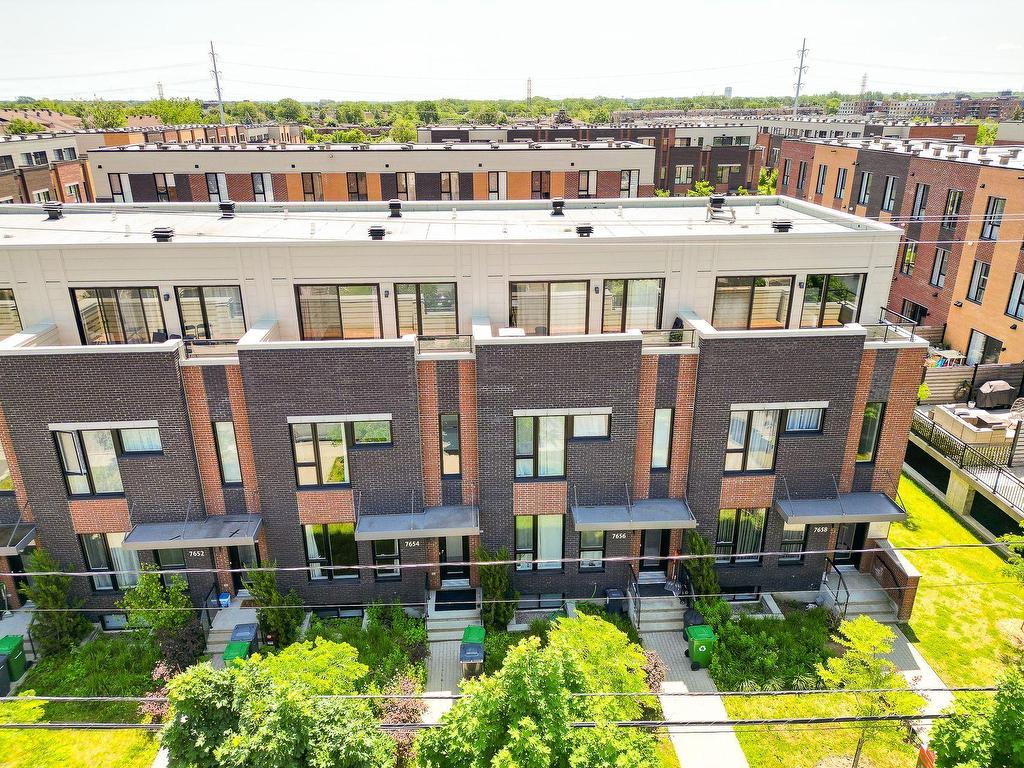 









7654


Rue Bouvier

,
Montréal (LaSalle),




QC
H8N0G7

