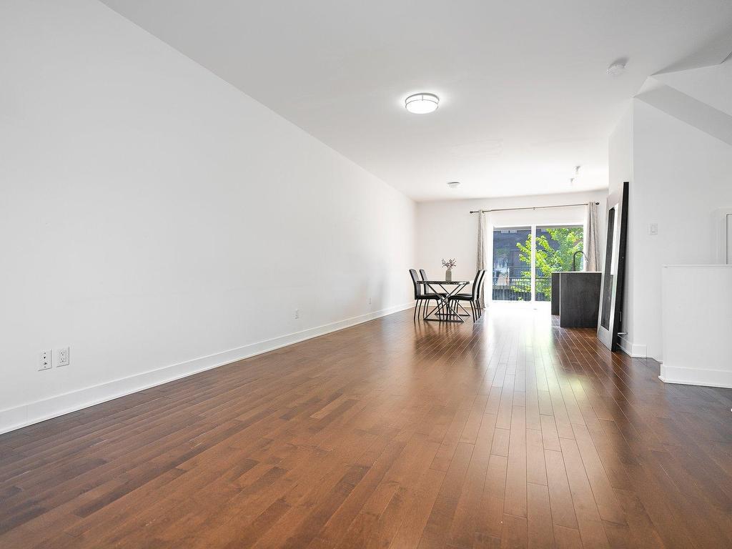 









7654Z


Rue Bouvier

,
Montréal (LaSalle),




QC
H8N0G7


