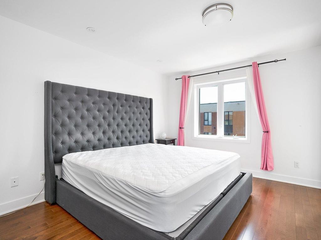 









7654Z


Rue Bouvier

,
Montréal (LaSalle),




QC
H8N0G7

