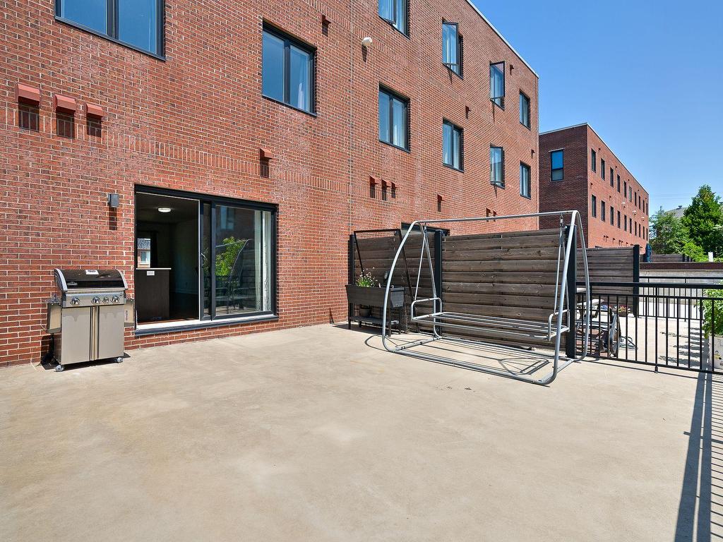 









7654Z


Rue Bouvier

,
Montréal (LaSalle),




QC
H8N0G7

