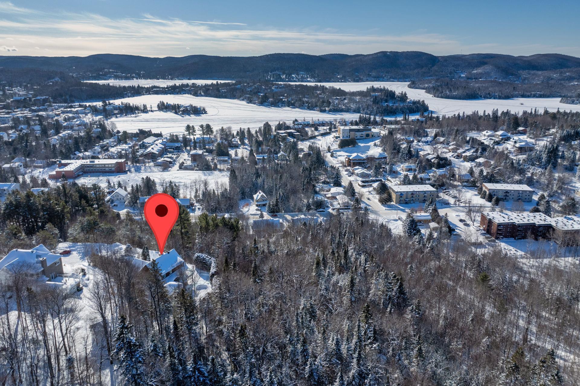 









22


Rue des Ardoises

,
Sainte-Agathe-des-Monts,




QC
J8C3N2

