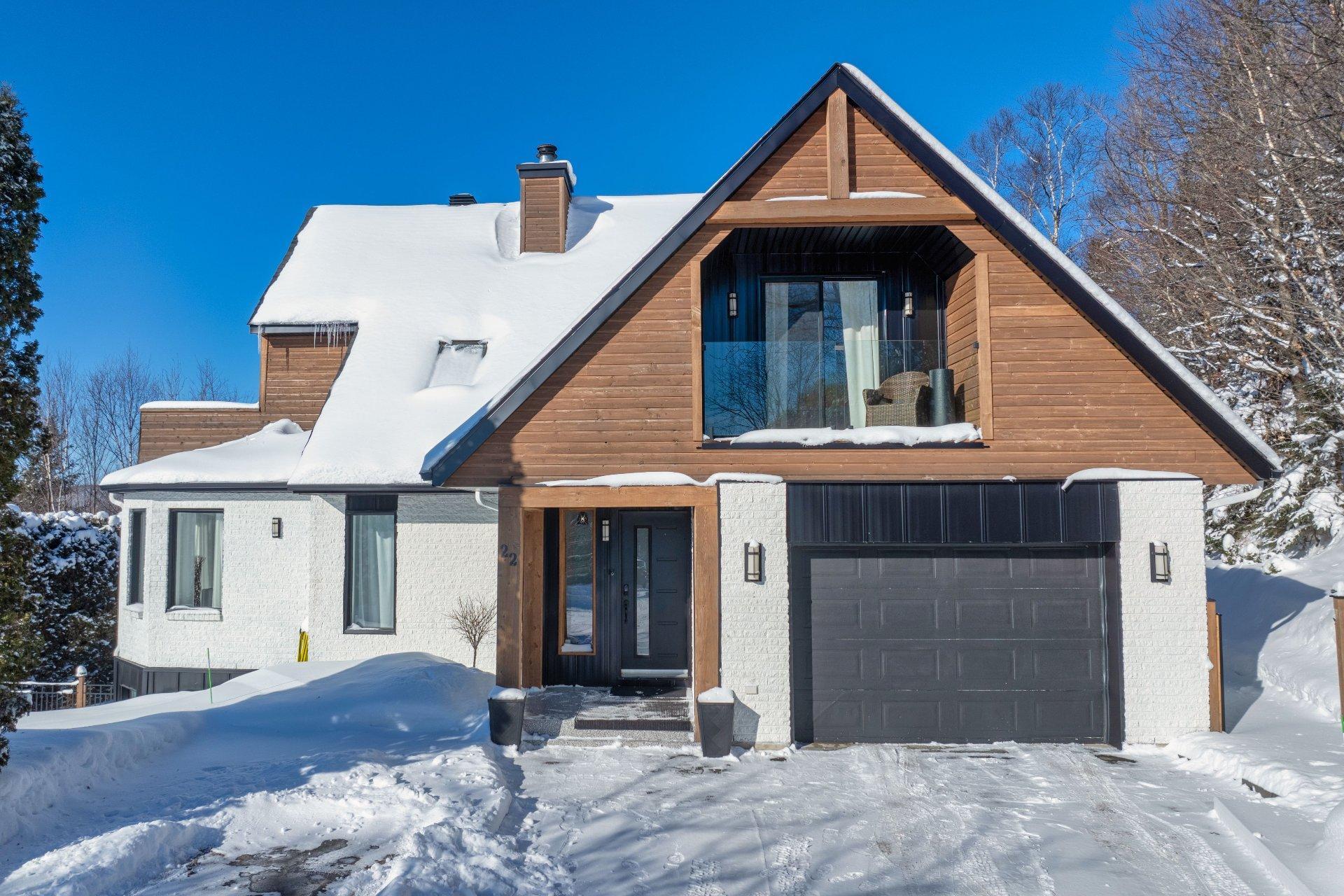 









22


Rue des Ardoises

,
Sainte-Agathe-des-Monts,




QC
J8C3N2

