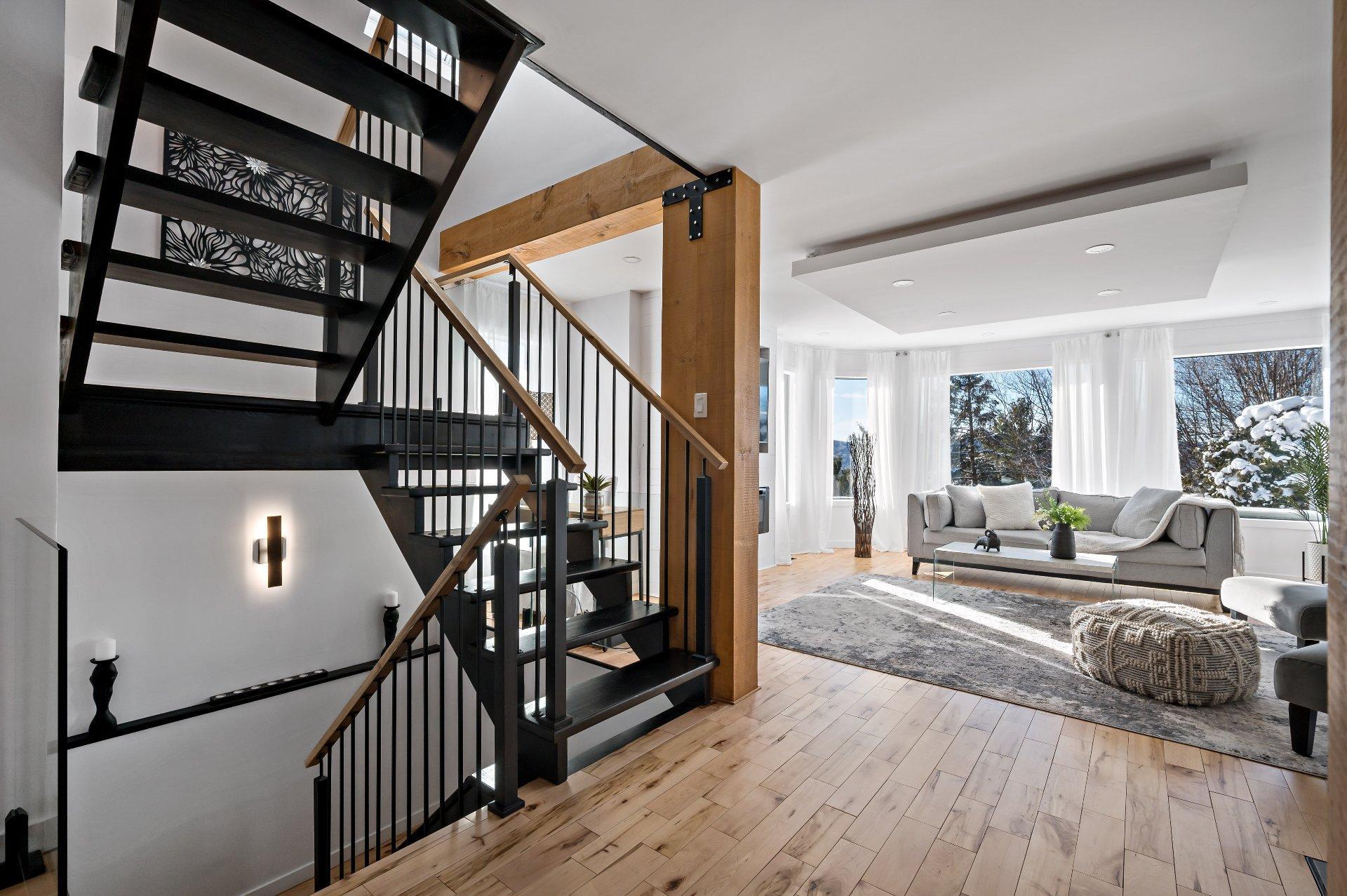 









22


Rue des Ardoises

,
Sainte-Agathe-des-Monts,




QC
J8C3N2

