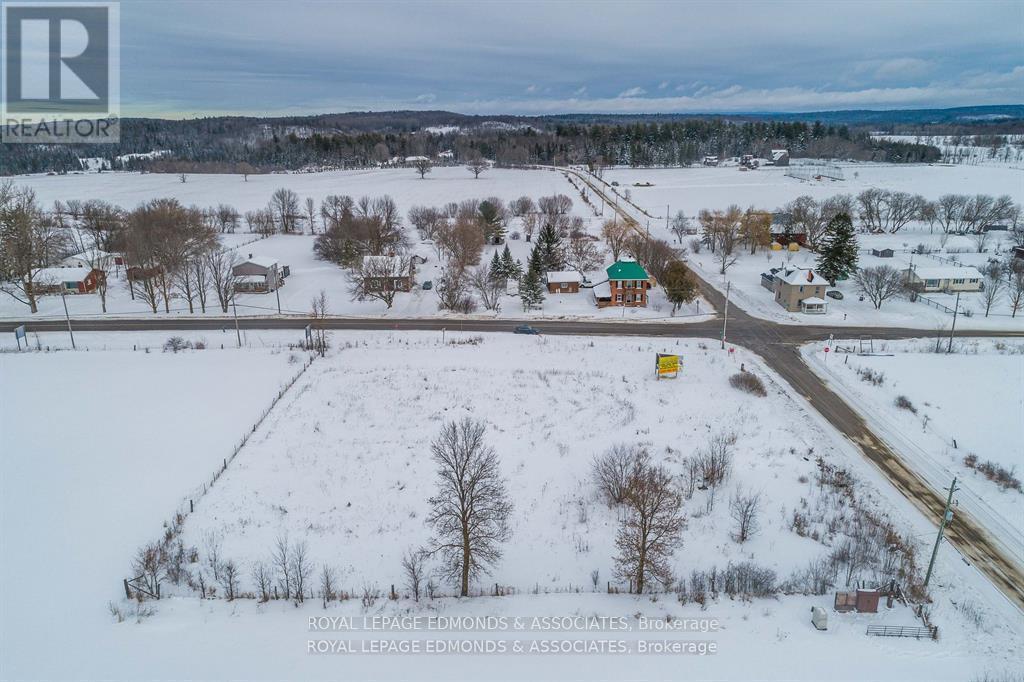 












2402 FORESTERS FALLS ROAD

,
Whitewater Region,







Ontario
K0J1V0

