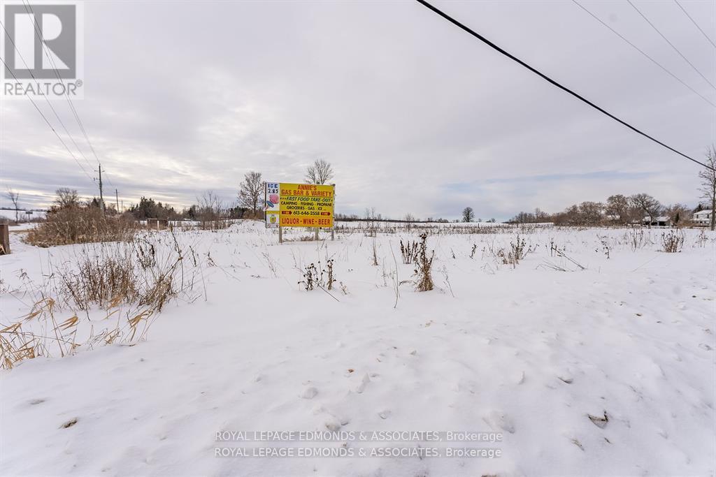












2402 FORESTERS FALLS ROAD

,
Whitewater Region,







Ontario
K0J1V0

