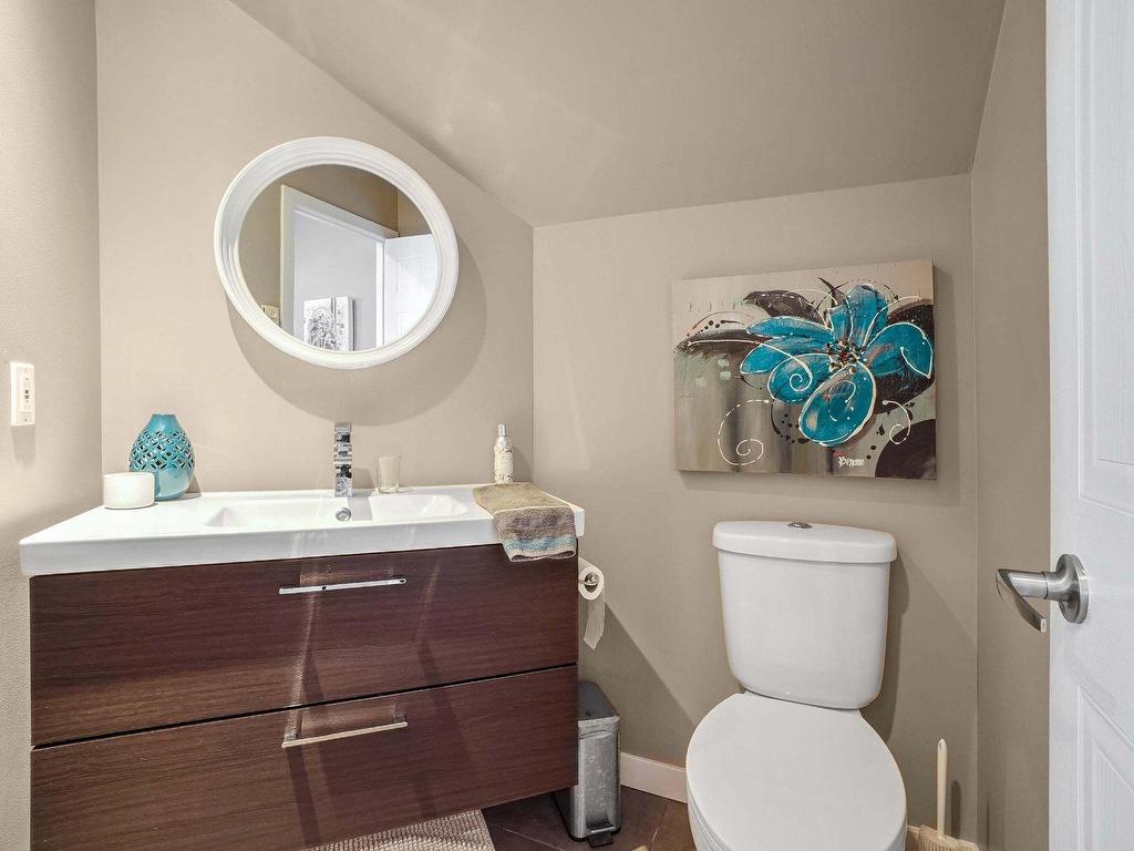









440


Rue St-Saens O.

,
Laval (Auteuil),




QC
H7H2V7

