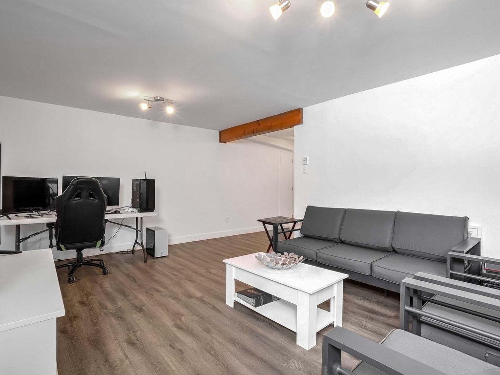 









440


Rue St-Saens O.

,
Laval (Auteuil),




QC
H7H2V7

