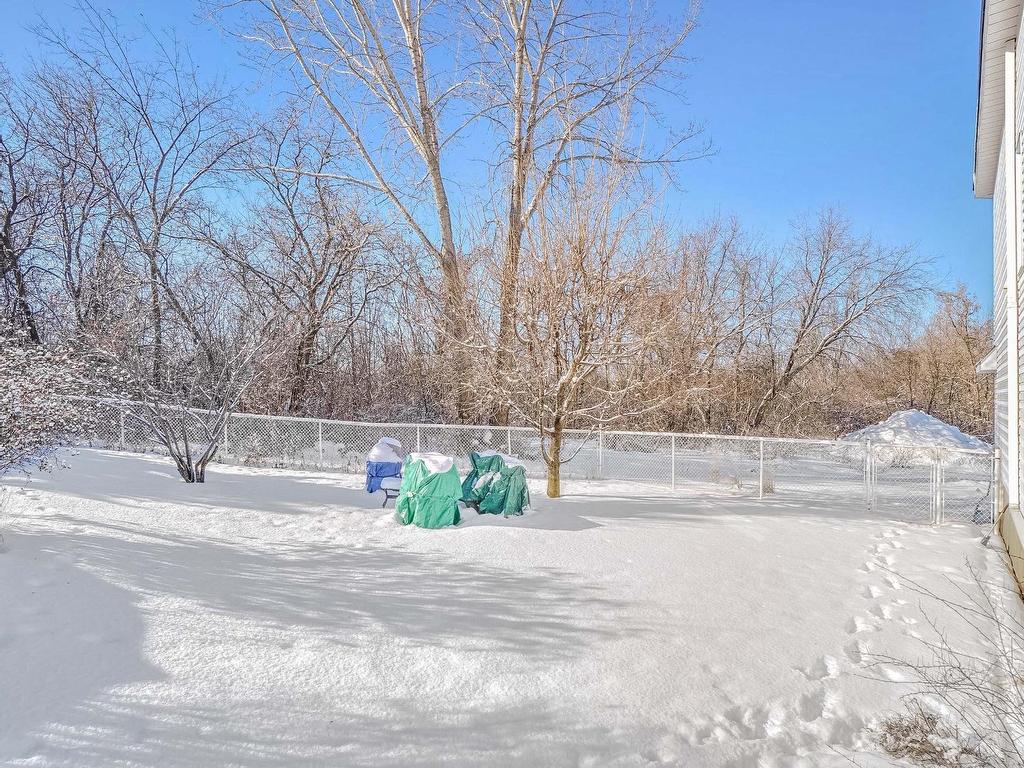 









440


Rue St-Saens O.

,
Laval (Auteuil),




QC
H7H2V7

