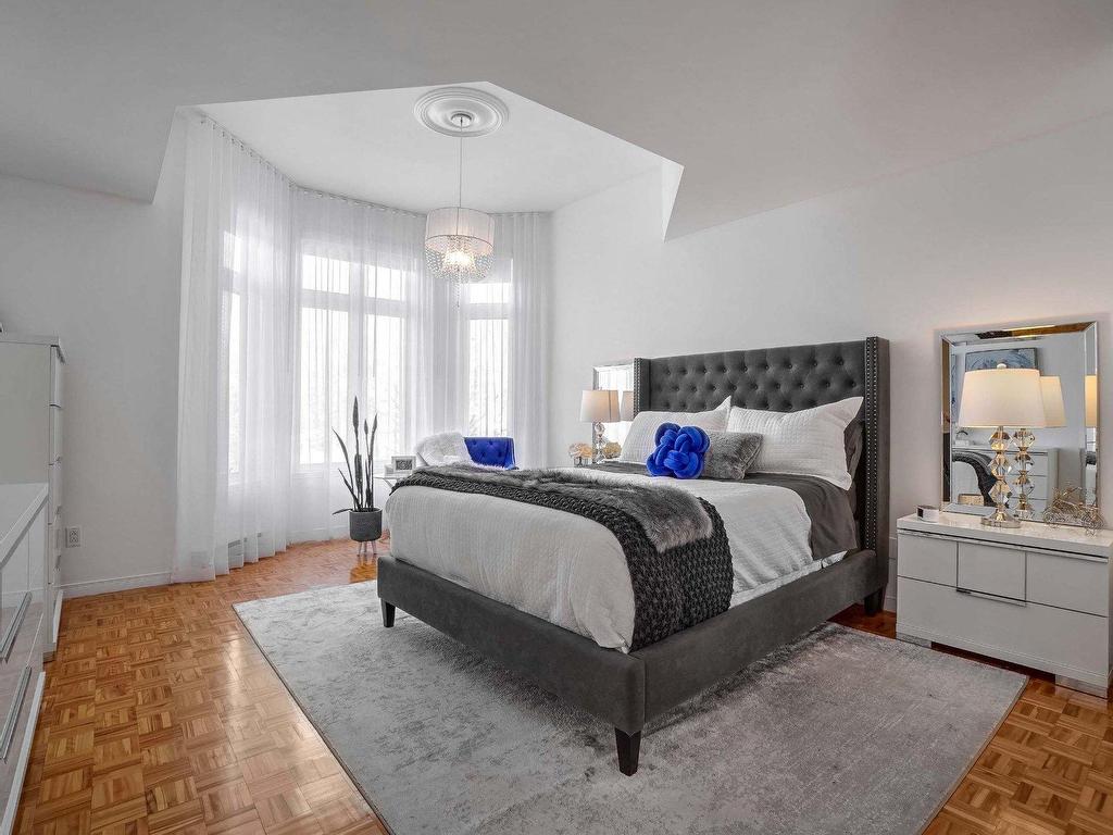 









440


Rue St-Saens O.

,
Laval (Auteuil),




QC
H7H2V7

