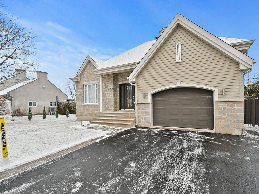 









30


Rue Paul-Albert

,
Blainville,




QC
J7C0T5

