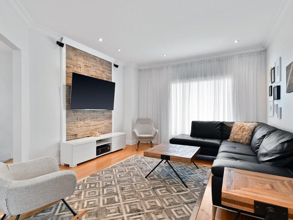 









30


Rue Paul-Albert

,
Blainville,




QC
J7C0T5


