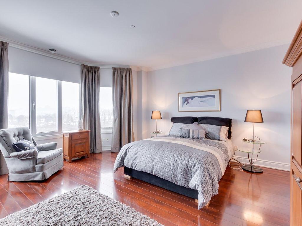 









224


Boul. Alexandre-Taché

, 607,
Gatineau (Hull),




QC
J9A0B8

