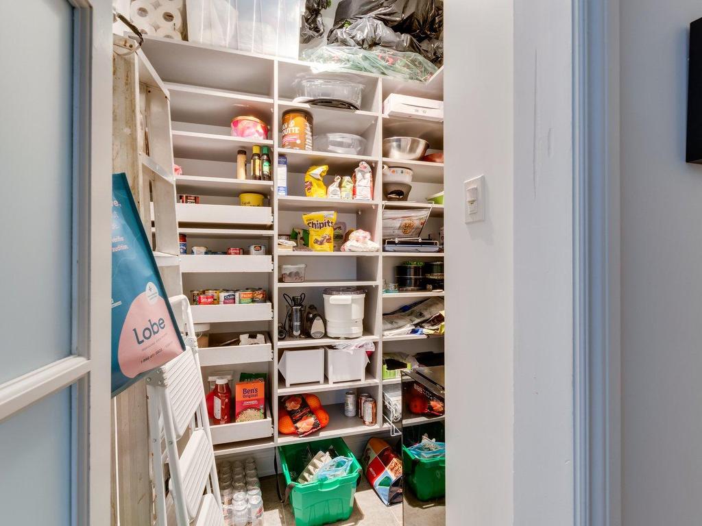 









224


Boul. Alexandre-Taché

, 607,
Gatineau (Hull),




QC
J9A0B8

