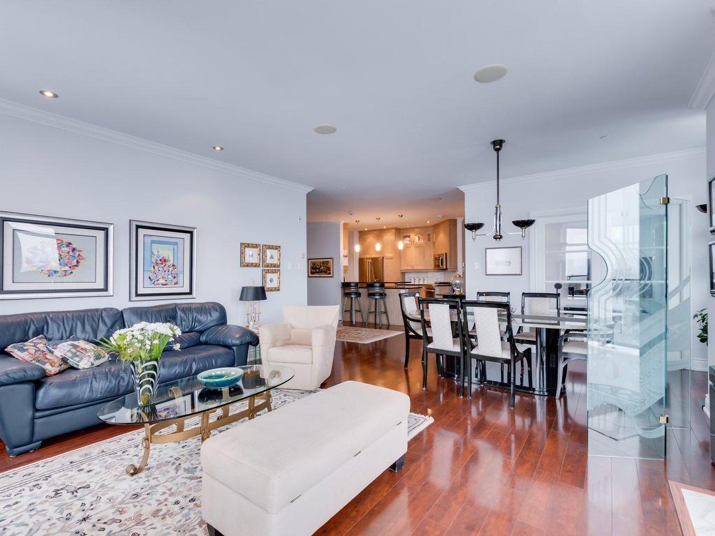 









224


Boul. Alexandre-Taché

, 607,
Gatineau (Hull),




QC
J9A0B8

