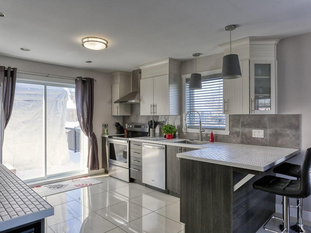 









4205


Rue Ovila-Demontigny

,
Shawinigan,




QC
G9P5A7

