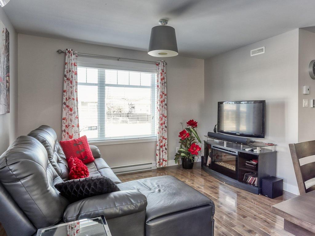 









4205


Rue Ovila-Demontigny

,
Shawinigan,




QC
G9P5A7

