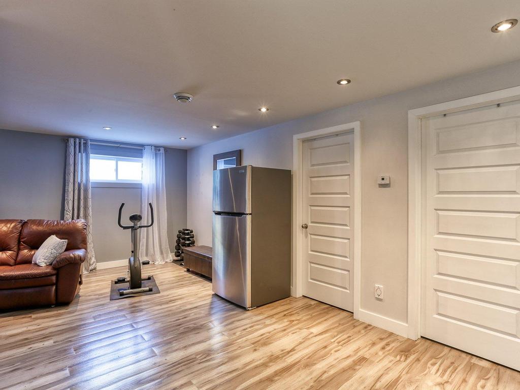 









4205


Rue Ovila-Demontigny

,
Shawinigan,




QC
G9P5A7

