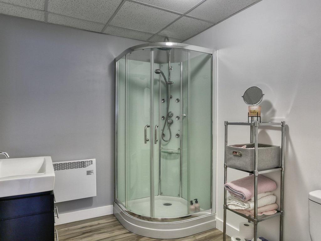









4205


Rue Ovila-Demontigny

,
Shawinigan,




QC
G9P5A7


