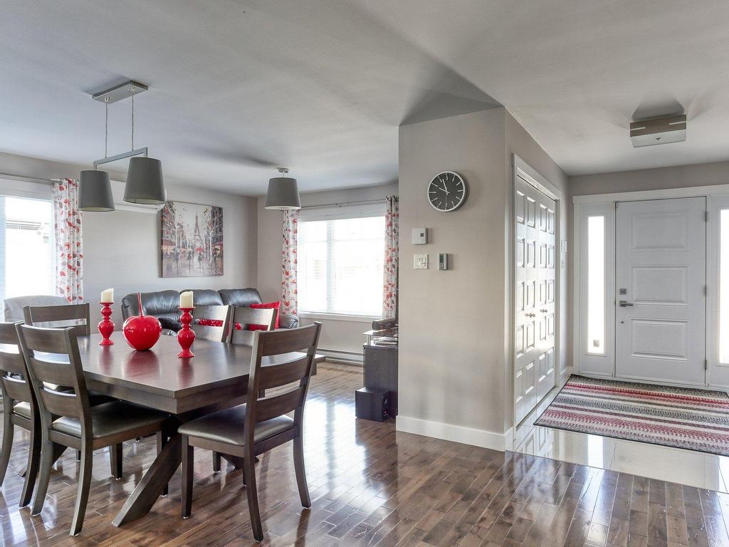 









4205


Rue Ovila-Demontigny

,
Shawinigan,




QC
G9P5A7

