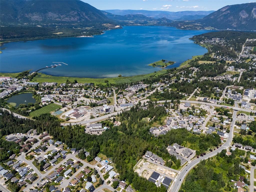 









1470


Trans Canada

Highway,
Salmon Arm,







BC
V1E 2S6

