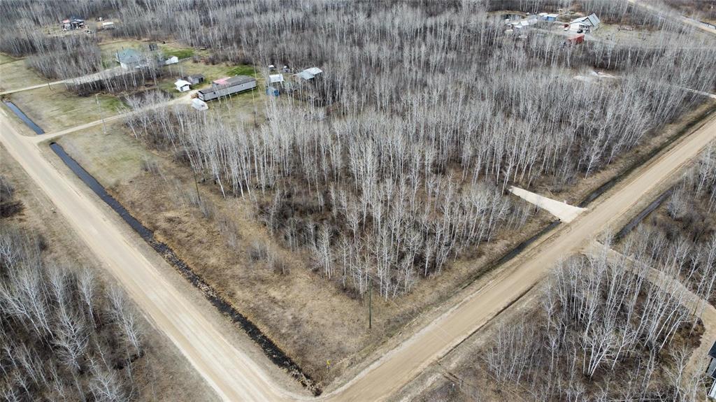 












0 Bambi Bay

,
Zhoda,







Manitoba
R0A2P0

