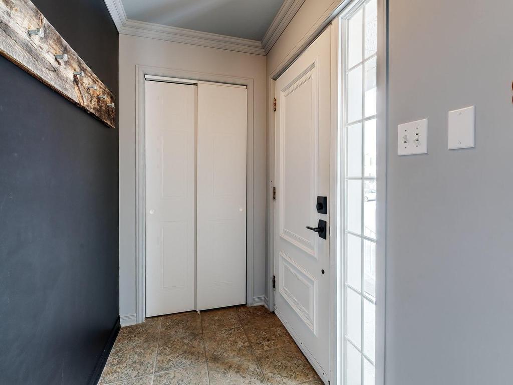 









26


Rue de l'Aubépine

,
Saint-Constant,




QC
J5A2S9

