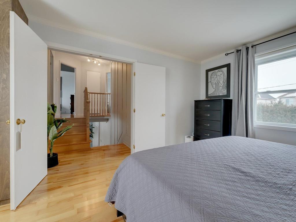 









26


Rue de l'Aubépine

,
Saint-Constant,




QC
J5A2S9


