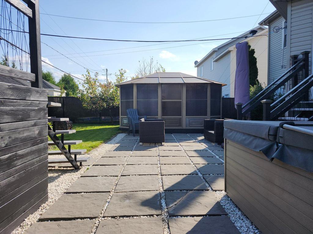 









26


Rue de l'Aubépine

,
Saint-Constant,




QC
J5A2S9

