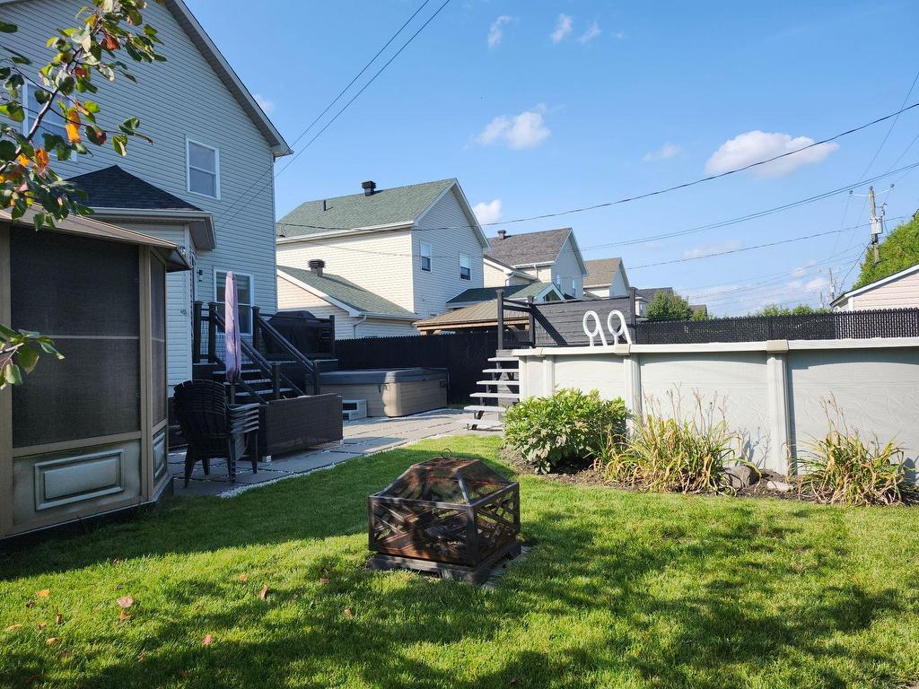 









26


Rue de l'Aubépine

,
Saint-Constant,




QC
J5A2S9

