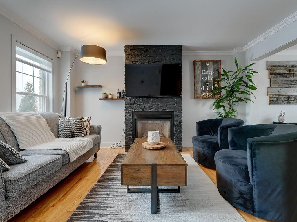 









26


Rue de l'Aubépine

,
Saint-Constant,




QC
J5A2S9

