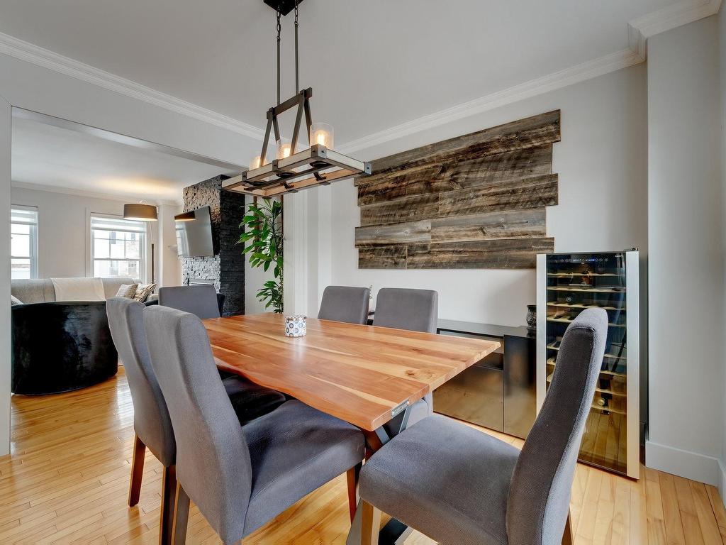 









26


Rue de l'Aubépine

,
Saint-Constant,




QC
J5A2S9

