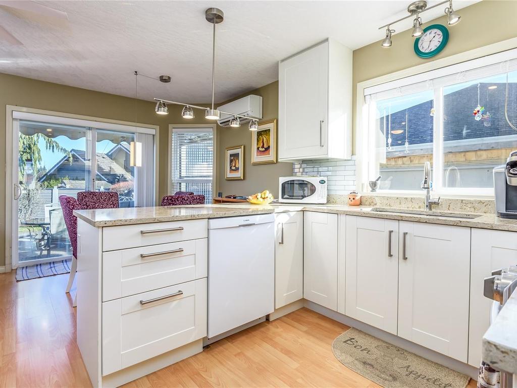 









2419


Lomond

Pl,
Courtenay,




BC
V9N 9J3

