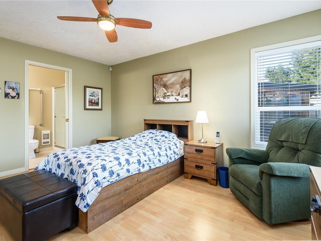 









2419


Lomond

Pl,
Courtenay,




BC
V9N 9J3

