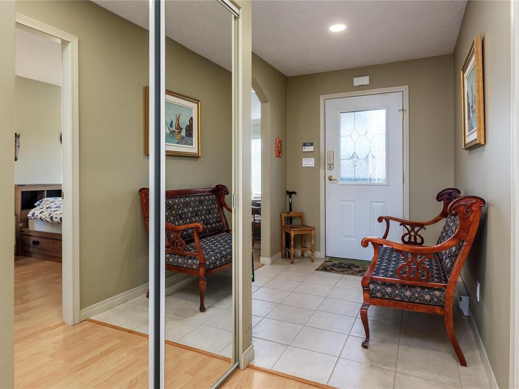 









2419


Lomond

Pl,
Courtenay,




BC
V9N 9J3


