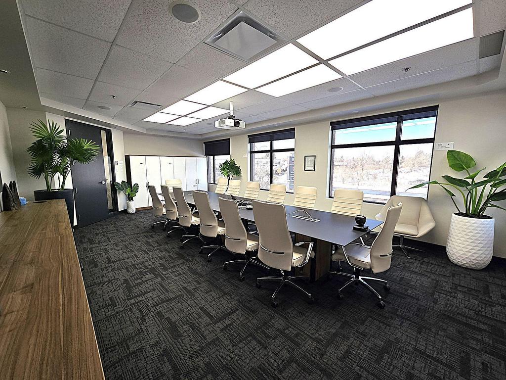 









2222


Boul. Dagenais O.

,
Laval (Sainte-Rose),




QC
H7L5Y2

