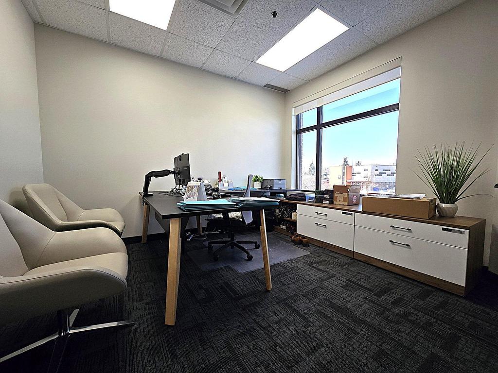 









2222


Boul. Dagenais O.

,
Laval (Sainte-Rose),




QC
H7L5Y2

