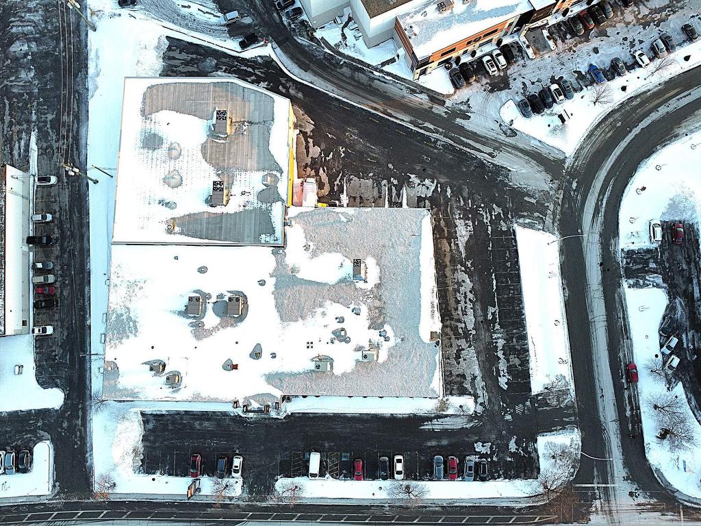 









2222


Boul. Dagenais O.

,
Laval (Sainte-Rose),




QC
H7L5Y2

