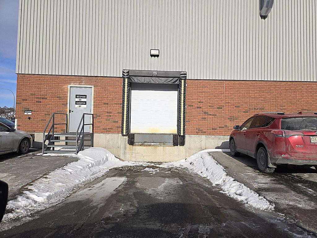 









2222


Boul. Dagenais O.

,
Laval (Sainte-Rose),




QC
H7L5Y2

