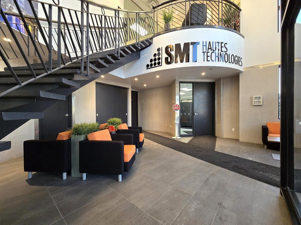 









2222


Boul. Dagenais O.

,
Laval (Sainte-Rose),




QC
H7L5Y2

