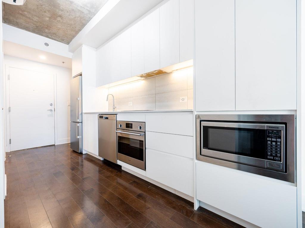 









2320


Rue Tupper

, 1112,
Montréal (Ville-Marie),




QC
H3H0B8

