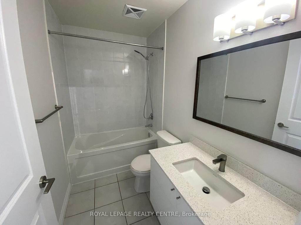 









55


Eglinton

Avenue West, 2108,
Mississauga,




ON
L5R 0E4

