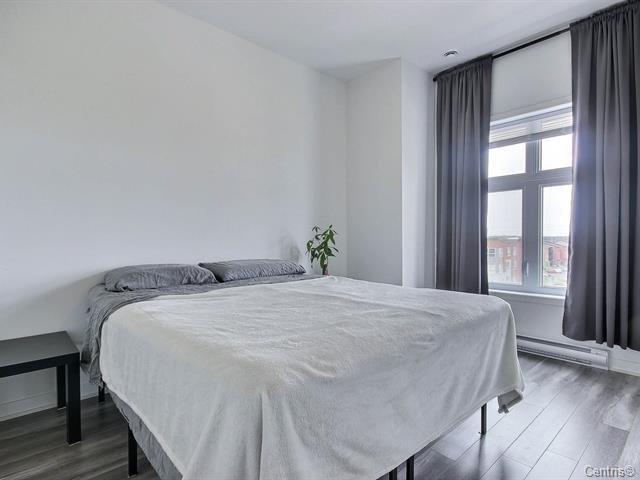 









9185


Rue Lennon

, 507,
Brossard,




QC
J4Y0R8

