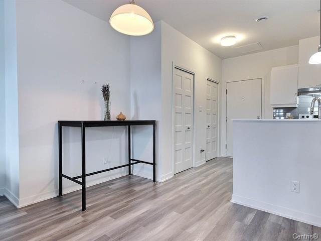 









9185


Rue Lennon

, 507,
Brossard,




QC
J4Y0R8

