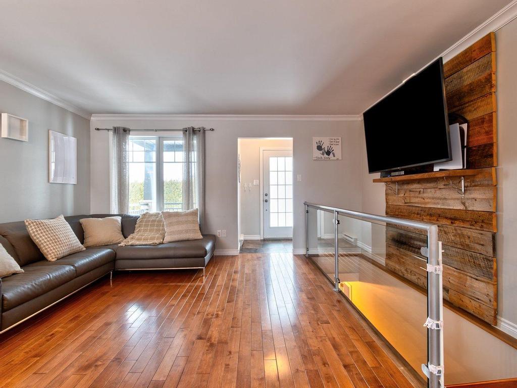 









50


Rue Roland-Ménard

,
Sorel-Tracy,




QC
J3P0B8

