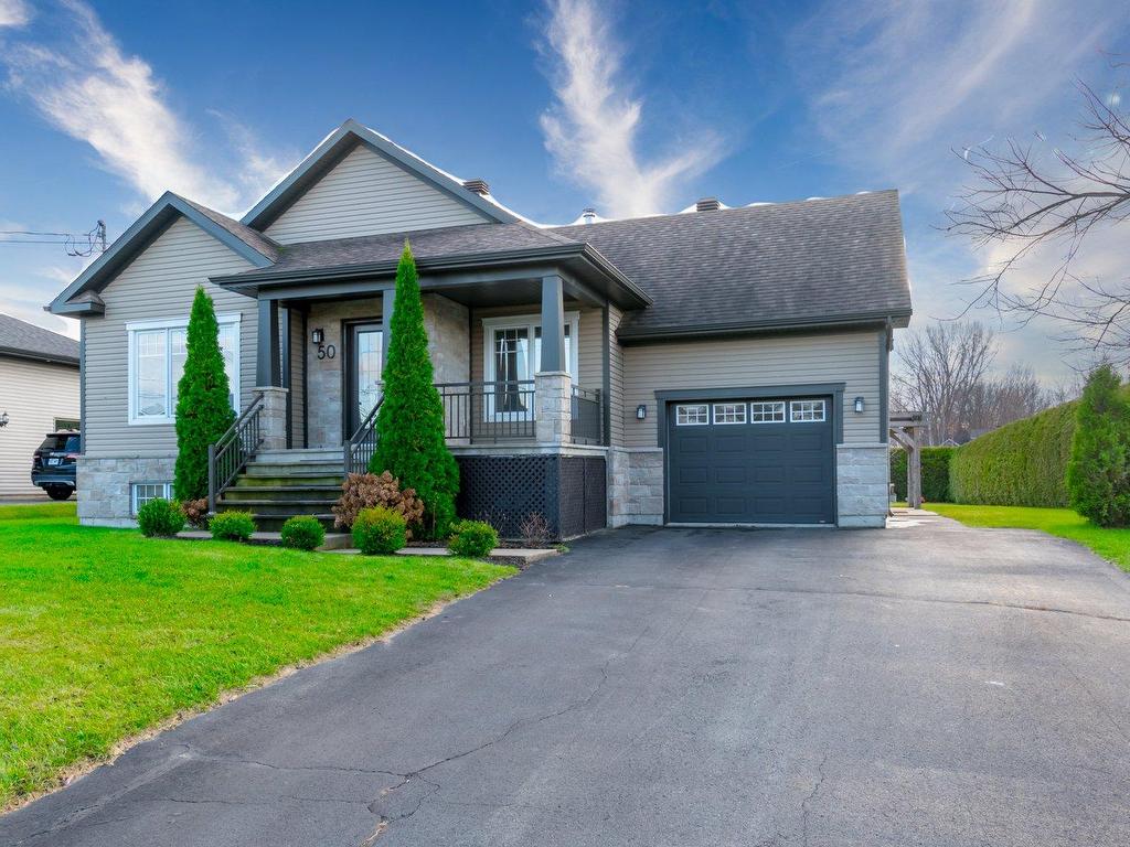 









50


Rue Roland-Ménard

,
Sorel-Tracy,




QC
J3P0B8

