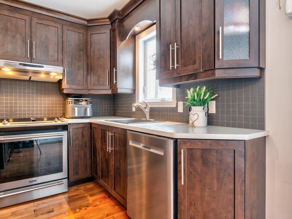 









50


Rue Roland-Ménard

,
Sorel-Tracy,




QC
J3P0B8

